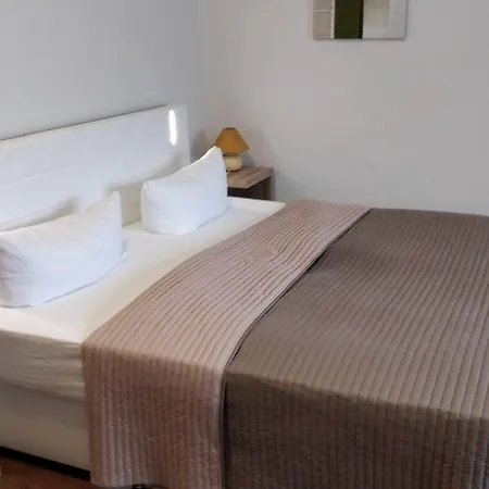 Alte Direktionsvilla Kupfermuehle 2*